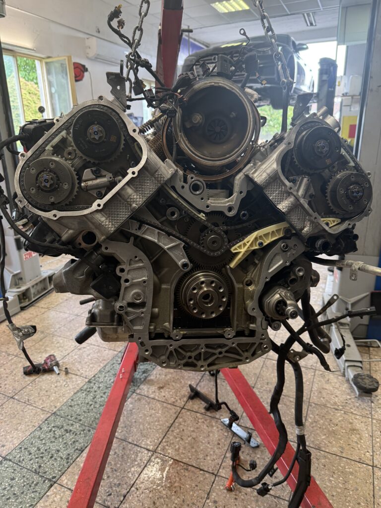 Výměna rozvodu 3.0 TFSI EA839